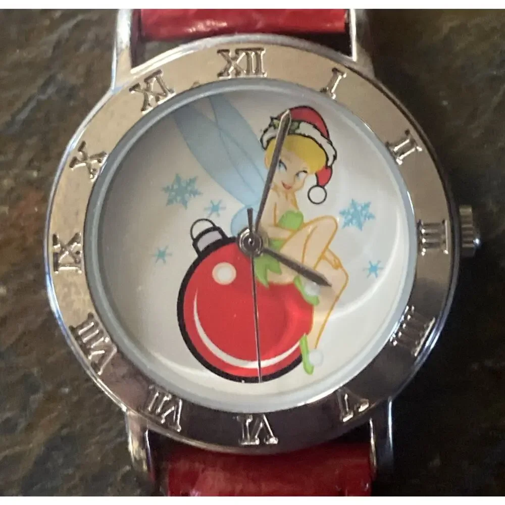 Christmas Theme Dial Silver Red Genuine Leather Band Watch Working New Battery - Picture 2 of 5